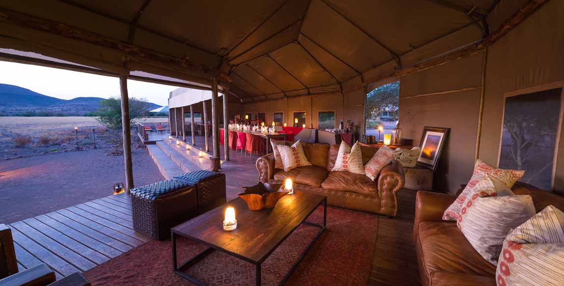 Desert Rhino Camp - Terrasse